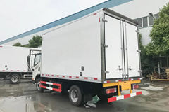 解放 J6F 150马力 4X2 4.13米冷藏车(CA5041XLCP40K17L1E5A85)