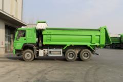 中国重汽 HOWO重卡 340马力 6X4 5.8米环保自卸车(速比4.77)(ZZ3257N3847E1B)