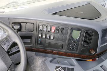 �й����� HOWO�ؿ� 340���� 6X4 5.8�׻�����ж��(�ٱ�4.77)ͼƬ