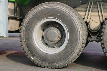 �й����� HOWO�ؿ� 340���� 6X4 5.8�׻�����ж��(�ٱ�4.77)ͼƬ