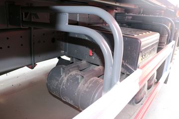 �й����� HOWO�ؿ� 380���� 6X4 6����ж��(ZZ3257N4147E1)ͼƬ