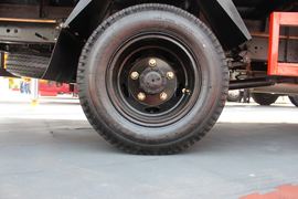 501&nbsp;载货车底盘                                                图片