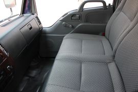 501&nbsp;载货车驾驶室                                               图片