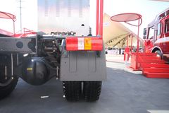 解放 奥威(J5P)重卡 310马力 6X2 LNG牵引车(CA4252P2T3EM) 解放 奥威(J5P)重卡 310马力 6X2 LNG牵引车(CA4252P2T3EM)