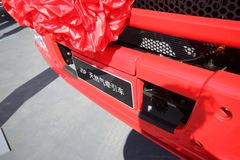 解放 奥威(J5P)重卡 310马力 6X2 LNG牵引车(CA4252P2T3EM) 解放 奥威(J5P)重卡 310马力 6X2 LNG牵引车(CA4252P2T3EM)