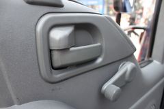 一汽解放 501系列 120马力 4.28米单排厢式轻卡