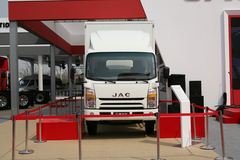 江淮 帅铃III 156马力 4X2 6.2米排半厢式载货车(HFC1083)