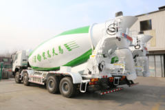 中国重汽 HOWO重卡 380马力 8X4 5.7方搅拌车(12档)(ZZ5317GJBN3667E1)