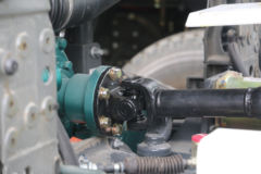 中国重汽 HOWO重卡 380马力 8X4 5.7方搅拌车(12档)(ZZ5317GJBN3667E1)