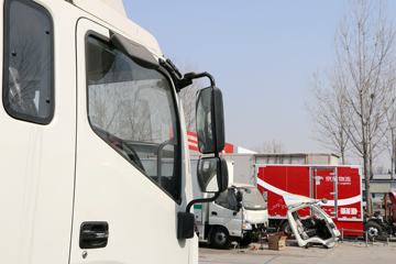 ����˧�� ��˾��W570�п� 180���� 4X2 7.66����ʽ�ػ���ͼƬ