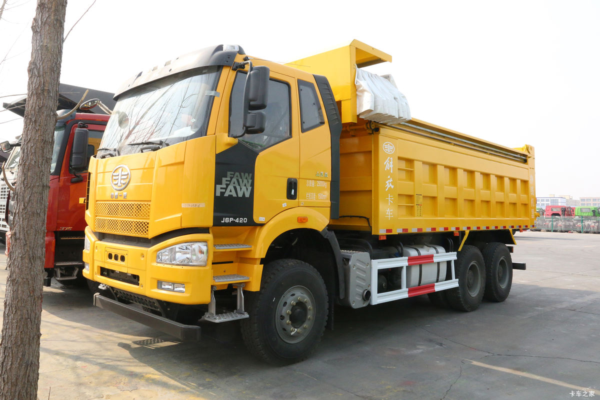 一汽解放 J6P重卡 山区版 420马力 6X4 6米自卸车