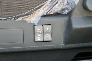 ����˧�� ��˾��W570�п� 180���� 4X2 7.66����ʽ�ػ���ͼƬ