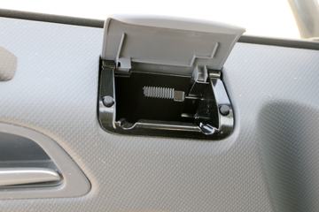 ����˧�� ��˾��W570�п� 180���� 4X2 7.66����ʽ�ػ���ͼƬ