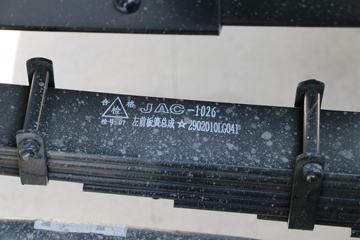 ����˧�� ��˾��W570�п� 180���� 4X2 7.66����ʽ�ػ���ͼƬ