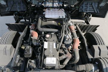 ����˧�� ��˾��W570�п� 180���� 4X2 7.66����ʽ�ػ���ͼƬ