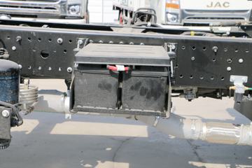 ����˧�� ��˾��W570�п� 180���� 4X2 7.66����ʽ�ػ���ͼƬ