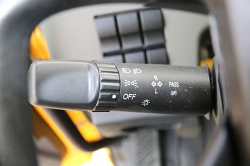 һ����� J6P�ؿ� ɽ���� 420���� 6X4 6����ж��(CA3250P66K2L2T1A1E5)ͼƬ