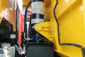 һ����� J6P�ؿ� ɽ���� 420���� 6X4 6����ж��(CA3250P66K2L2T1A1E5)ͼƬ