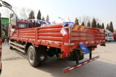 福田 瑞沃Q5中卡 168马力 4X2 6.7米栏板载货车(BJ1146VJPEK-1)