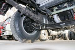 福田 瑞沃Q5 168马力 4X2 6.7米仓栅式载货车(BJ5165CCY-FC)