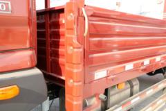 福田 瑞沃Q5中卡 168马力 4X2 6.7米栏板载货车(BJ1146VJPEK-1)