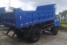 新鸿运&nbsp;自卸车外观                                                图片