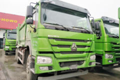中国重汽 HOWO重卡 380马力 6X4 5.6米LNG自卸车(ZZ3257N3847E1L)