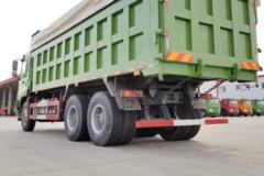 重汽王牌 W5G重卡 380马力 6X4 6.8米自卸车(CDW5251ZLJA2S5)