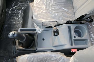 һ����� J6L�п� �ʻݰ� 180���� 4X2 6.8�ײ�դʽ�ػ���ͼƬ