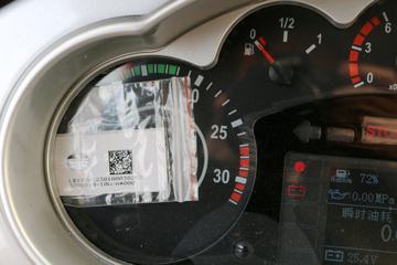 һ����� J6L�п� �ʻݰ� 180���� 4X2 6.8�ײ�դʽ�ػ���ͼƬ