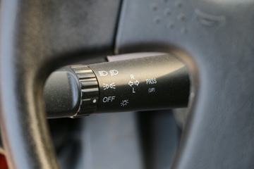 һ����� J6L�п� �ʻݰ� 180���� 4X2 6.8�ײ�դʽ�ػ���ͼƬ