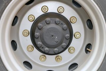 һ����� J6M�ؿ� 280���� 4X2ǣ����(CA4180P63K1A1E5)ͼƬ