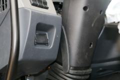 一汽解放 J6P重卡 350马力 8X4 9.5米仓栅式载货车(CA5310CCYP66K2L7T4E5)