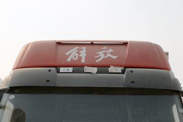 һ����� J6M�ؿ� 280���� 6X2 9.5����ʽ�ػ���(CA5250XXYP63K1L6T3E5)ͼƬ