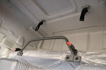 һ����� J6M�ؿ� 280���� 6X2 9.5����ʽ�ػ���(CA5250XXYP63K1L6T3E5)ͼƬ