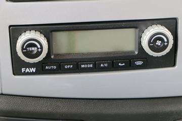 һ����� J6M�ؿ� 280���� 6X2 9.5����ʽ�ػ���(CA5250XXYP63K1L6T3E5)ͼƬ