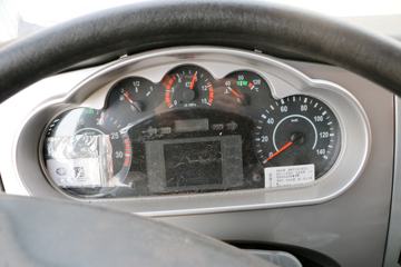 һ����� J6M�ؿ� 280���� 6X2 9.5����ʽ�ػ���(CA5250XXYP63K1L6T3E5)ͼƬ