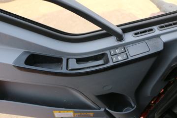 һ����� J6M�ؿ� 280���� 6X2 9.5����ʽ�ػ���(CA5250XXYP63K1L6T3E5)ͼƬ