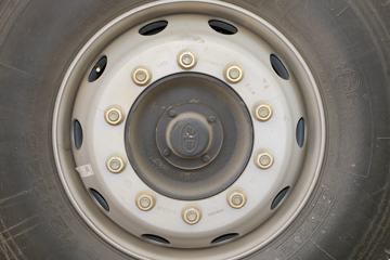 һ����� J6M�ؿ� 280���� 6X2 9.5����ʽ�ػ���(CA5250XXYP63K1L6T3E5)ͼƬ