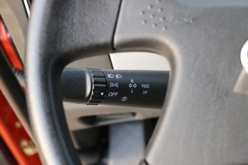 һ����� J6L�п� 180���� 4X2 6.8�������ػ���(8��)ͼƬ