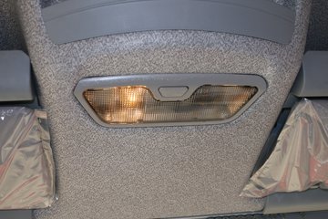 һ����� J6L�п� 180���� 4X2 6.8�������ػ���(8��)ͼƬ