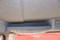 一汽解放 J6L中卡 180马力 4X2 6.8米栏板载货车(8挡)(CA1160P62K1L4E5)