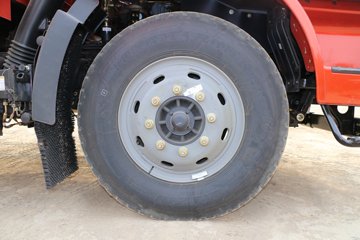 һ����� J6L�п� 180���� 4X2 6.8�������ػ���(8��)ͼƬ