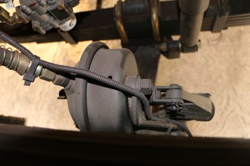 һ����� J6L�п� 180���� 4X2 6.8�������ػ���(8��)ͼƬ