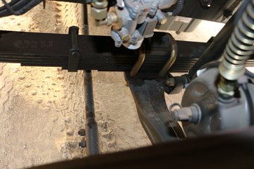 һ����� J6L�п� 180���� 4X2 6.8�������ػ���(8��)ͼƬ