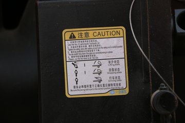 һ����� J6L�п� 180���� 4X2 6.8�������ػ���(8��)ͼƬ