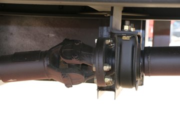 һ����� J6L�п� 180���� 4X2 6.8�������ػ���(8��)ͼƬ