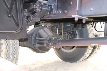 һ����� J6L�п� 180���� 4X2 6.8�������ػ���(8��)ͼƬ