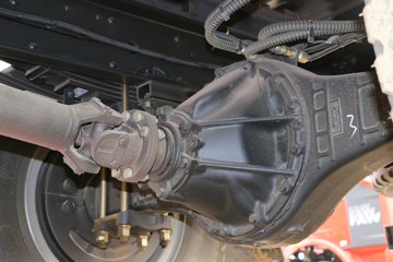 һ����� J6L�п� 180���� 4X2 6.8�������ػ���(8��)ͼƬ