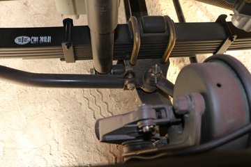 һ����� J6L�п� 180���� 4X2 6.8�������ػ���(8��)ͼƬ